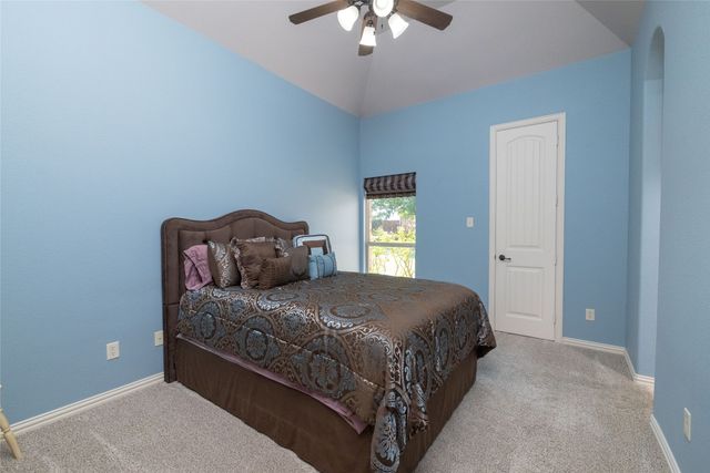 11082 Sarah Lane, Fort Worth, TX 76179