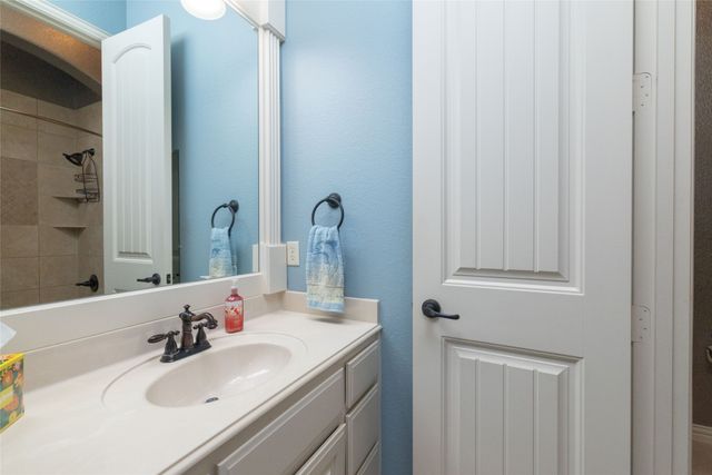 11082 Sarah Lane, Fort Worth, TX 76179
