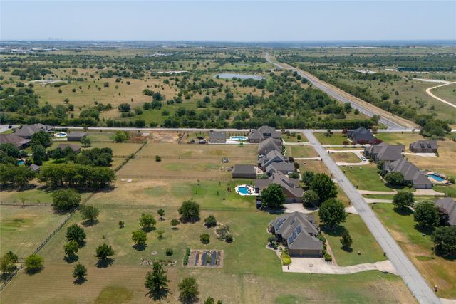 11082 Sarah Lane, Fort Worth, TX 76179