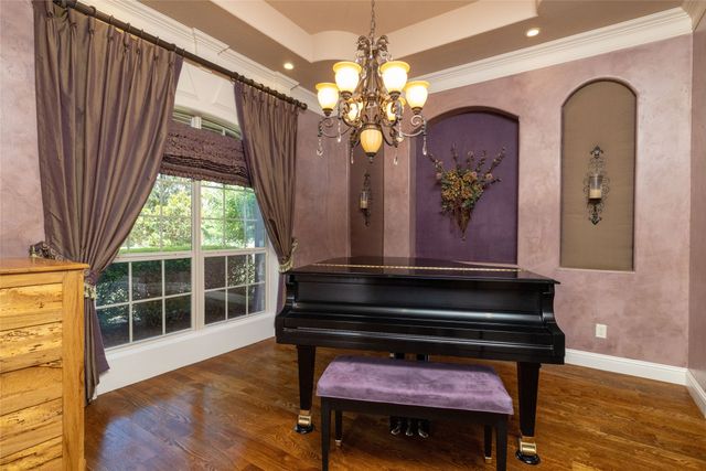 11082 Sarah Lane, Fort Worth, TX 76179