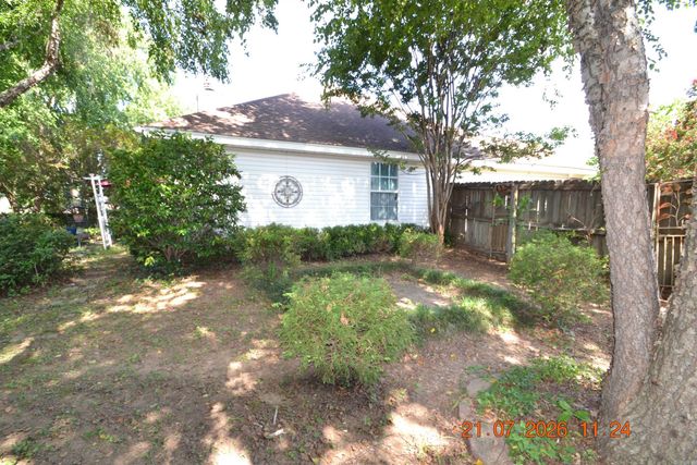 1207 Kynlee Cove, Bryant, AR 72022