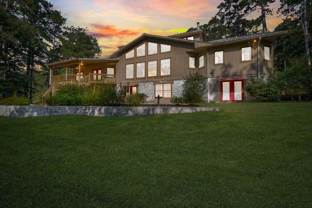 122 Wiregrass Lane, Quincy, FL 32351