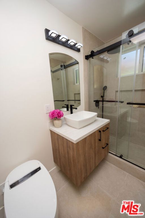 Image 20 of property listing at 14934 Martha Street, Sherman Oaks, CA 91411