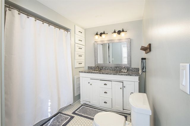 2960 Cedar Lake Road, Howell, MI 48843