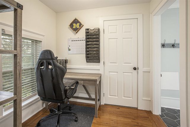 2960 Cedar Lake Road, Howell, MI 48843