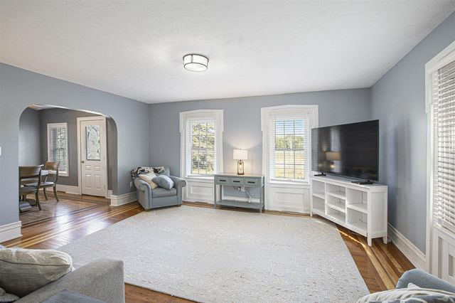 2960 Cedar Lake Road, Howell, MI 48843