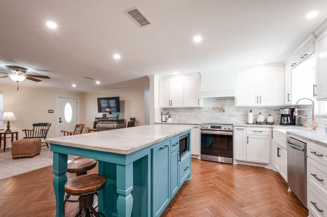 11620 Fostoria Road, Cleveland, TX 77328