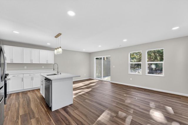 1619 Derby AVENUE, Mount Pleasant, WI 53403