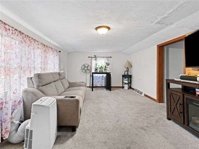 57 Twin Lakes Avenue, Coventry, RI 02816