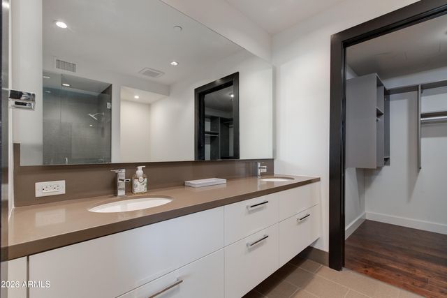 4422 N 75TH Street 3010, Scottsdale, AZ 85251