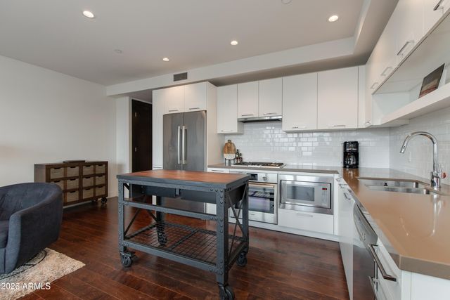 4422 N 75TH Street 3010, Scottsdale, AZ 85251