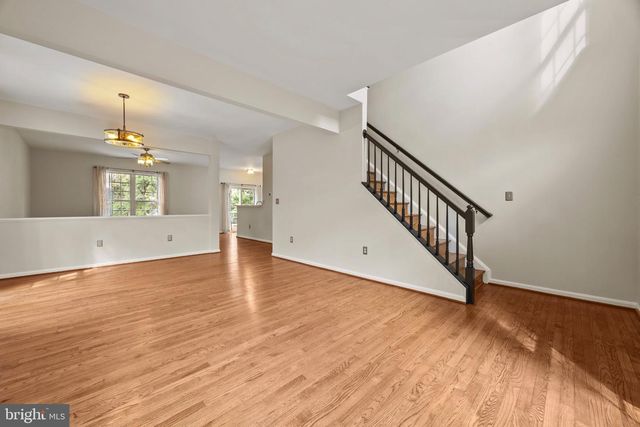 8812 FENIMORE PL, Bristow, VA 20136