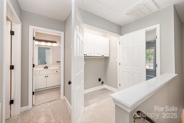 7047 Quail Hill Road, Charlotte, NC 28210