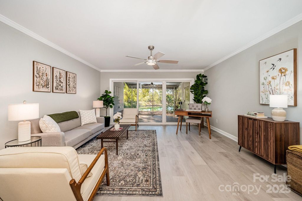 7047 Quail Hill Road, Charlotte, NC 28210