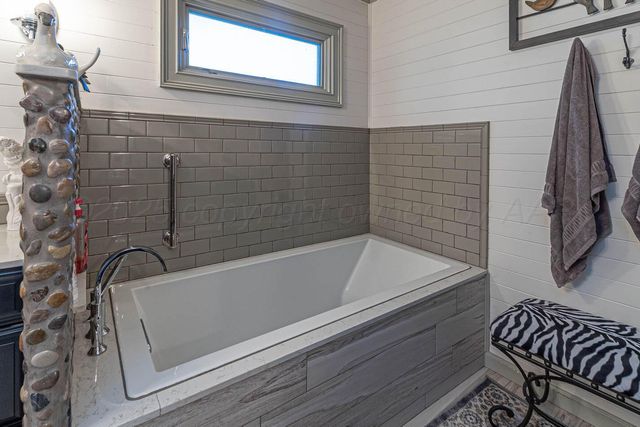 7724 BAUGHMAN Drive, Amarillo, TX 79121