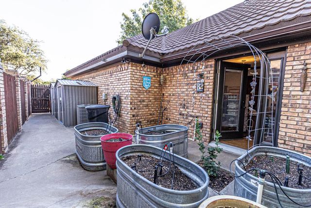 7724 BAUGHMAN Drive, Amarillo, TX 79121