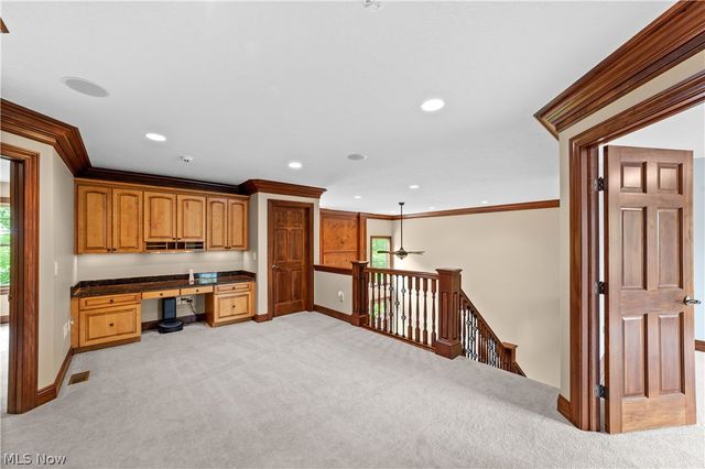 6424 Highland Green Drive, Medina, OH 44256