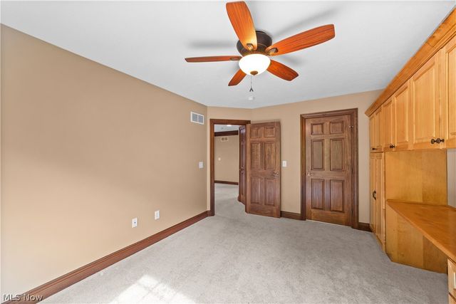 6424 Highland Green Drive, Medina, OH 44256