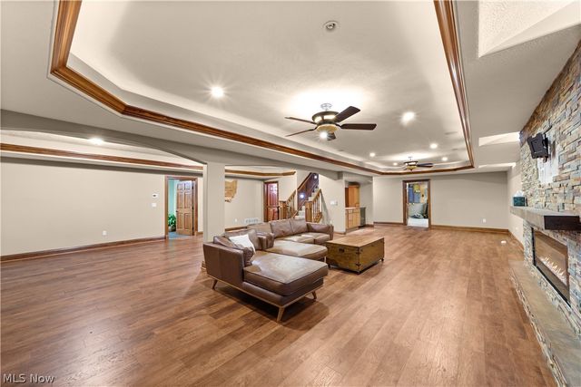 6424 Highland Green Drive, Medina, OH 44256