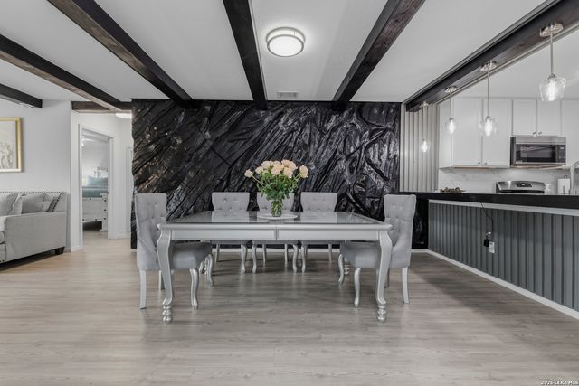 4223 OSMOSIS DR, San Antonio, TX 78223