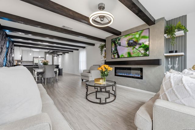 4223 OSMOSIS DR, San Antonio, TX 78223