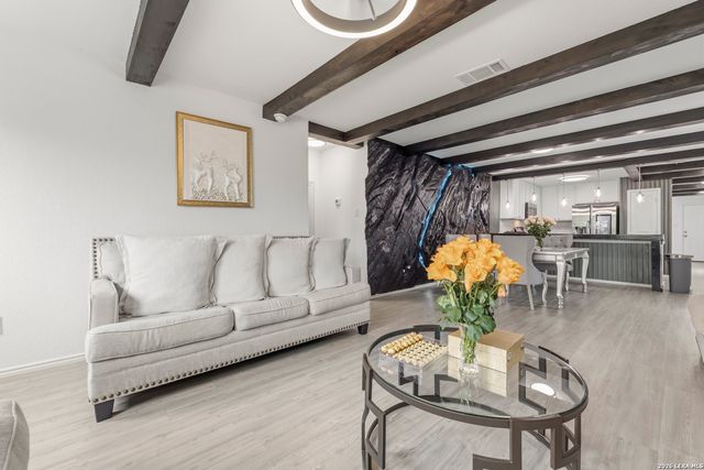 4223 OSMOSIS DR, San Antonio, TX 78223