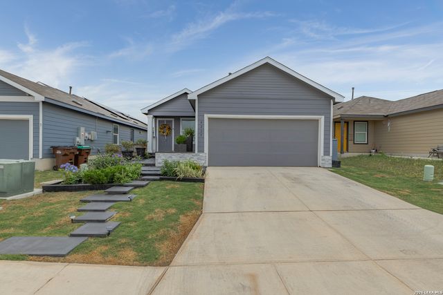 4223 OSMOSIS DR, San Antonio, TX 78223