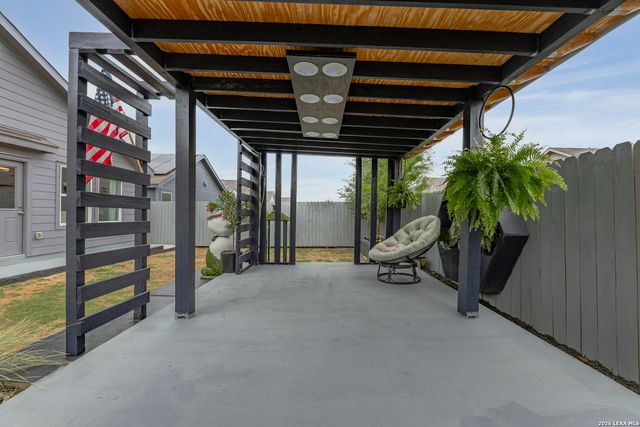 4223 OSMOSIS DR, San Antonio, TX 78223