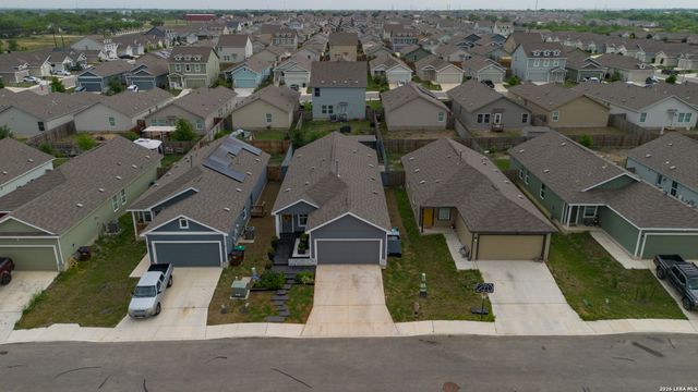 4223 OSMOSIS DR, San Antonio, TX 78223