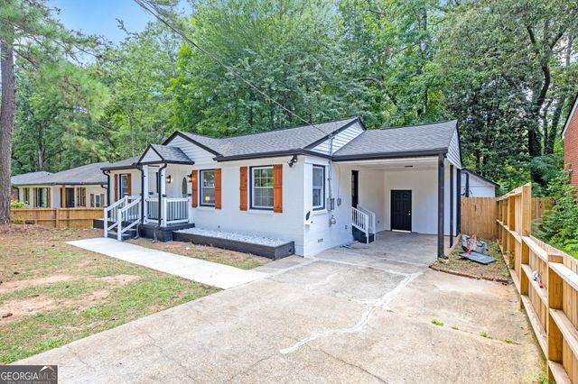 2545 Plantation Drive, Atlanta, GA 30344