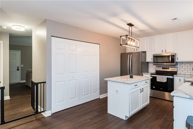 605 Cassel Hills Court, Vandalia, OH 45377