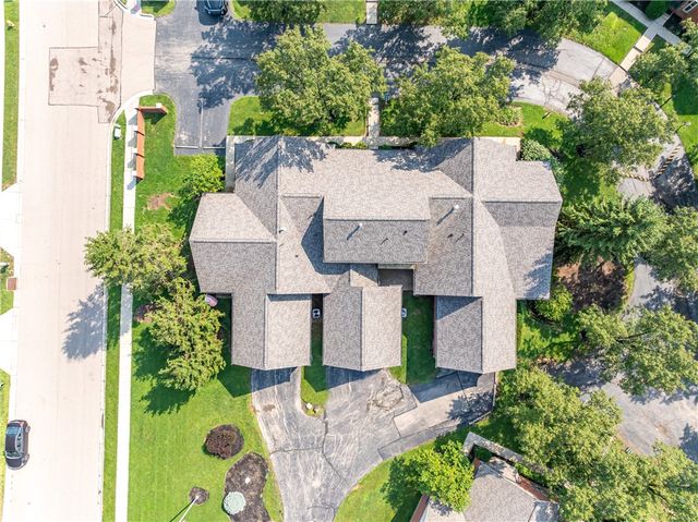 605 Cassel Hills Court, Vandalia, OH 45377