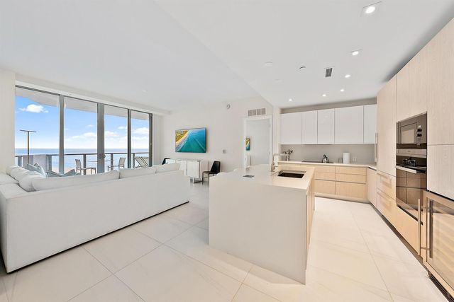 3100 N Ocean Drive 1002, Riviera Beach, FL 33404