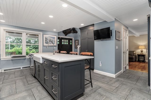 101 Royalston Rd N, Winchendon, MA 01475