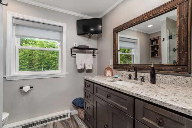 101 Royalston Rd N, Winchendon, MA 01475