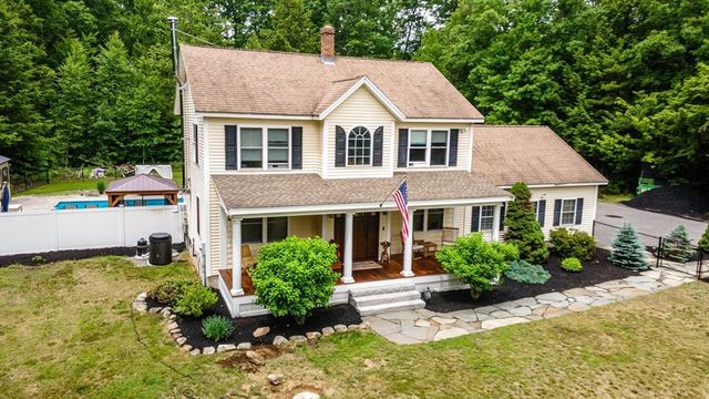 101 Royalston Rd N, Winchendon, MA 01475