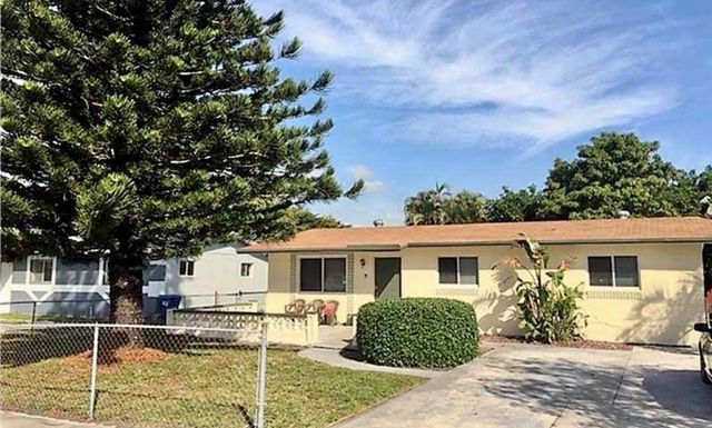 2811 NW 8th Street, Pompano Beach, FL 33069