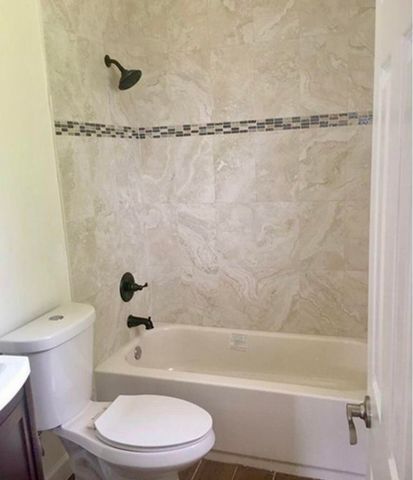 2811 NW 8th Street, Pompano Beach, FL 33069