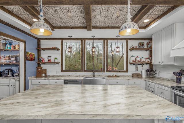 1180 County Road 1447, Falkville, AL 35622