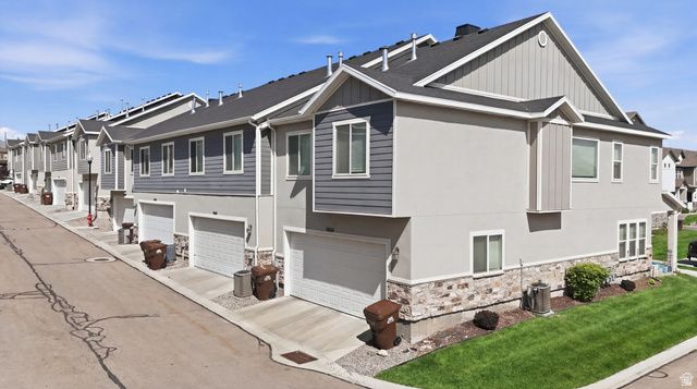 5638 W ISLAND RIDGE DR, West Valley City, UT 84118