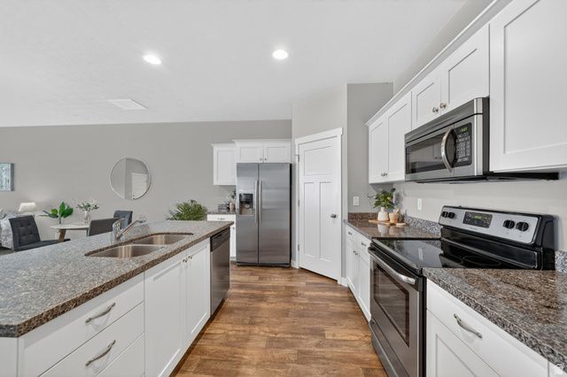5638 W ISLAND RIDGE DR, West Valley City, UT 84118