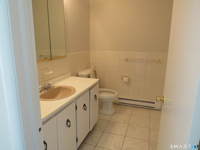 168 Belltown Road C7, Stamford, CT 06905