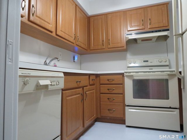 168 Belltown Road C7, Stamford, CT 06905