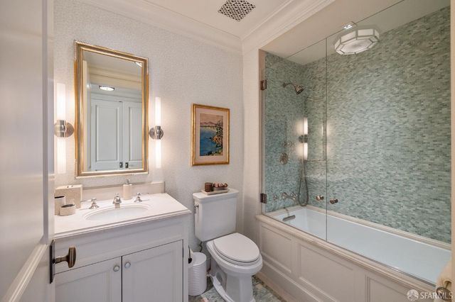 301 Mission Street 52B, San Francisco, CA 94105