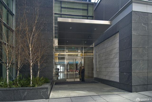 301 Mission Street 52B, San Francisco, CA 94105