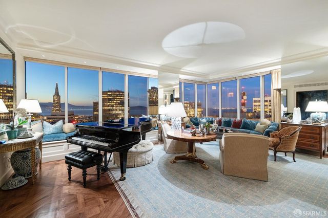 301 Mission Street 52B, San Francisco, CA 94105