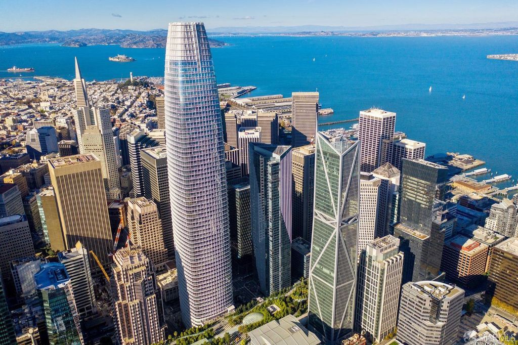 301 Mission Street 52B, San Francisco, CA 94105