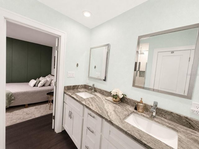 726 38TH AVENUE N, St Petersburg, FL 33704