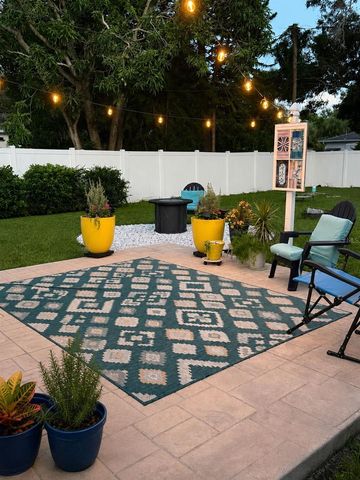 726 38TH AVENUE N, St Petersburg, FL 33704