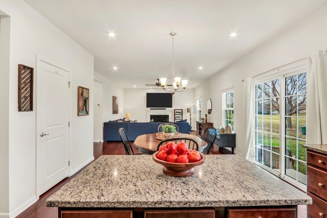 3132 Concord Lane, Wadsworth, IL 60083